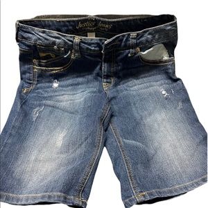 Girls Justice Denim Bermuda  short size 16 1/2